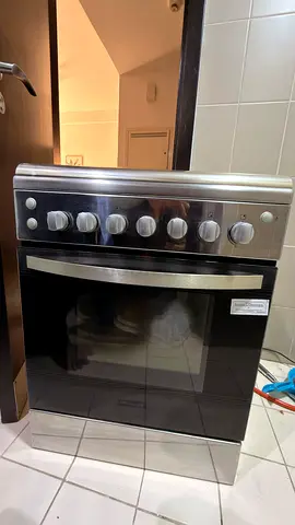 Cooking range