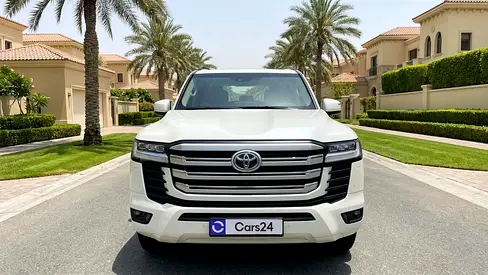 2024 Toyota LAND CRUISER photo 2