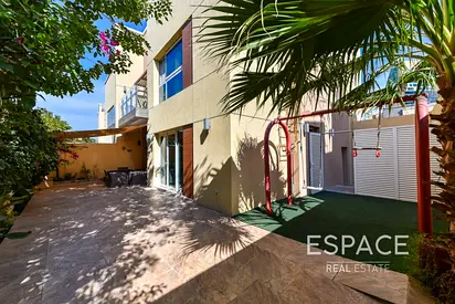 End Unit | VOT | 5 Mins from Schools