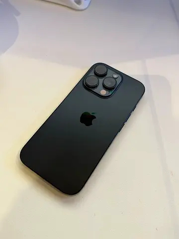 iPhone 16 Pro