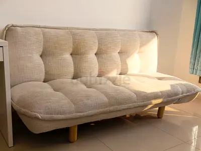 sofa (bed)