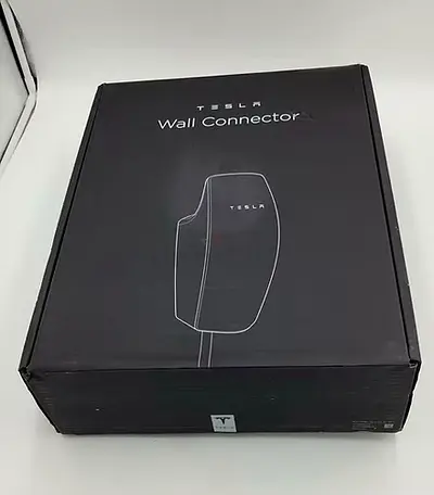 TESLA Wall Connector | Universal Charger | Type 2 | Up to 22kW | Single Phase and Three Phase | 7.3m