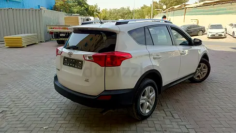2014 Toyota Rav 4 GXR - American Specs