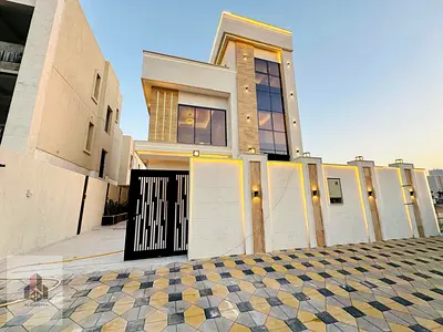 Villa for sale directly from the owner, freehold, open to all nationalities. Price includes registration and ownership fees and is negotiable.