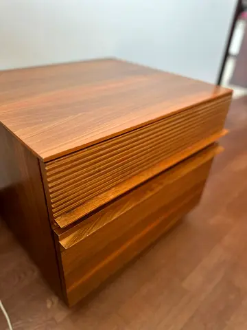 2x West elm nightstands55x50cm Height 47 cm
