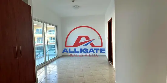 High-Floor 2BR | Lagoon Views || Well Maintained ||
