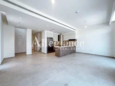 Park Facing | 4BR + Maid | Spacious Layout