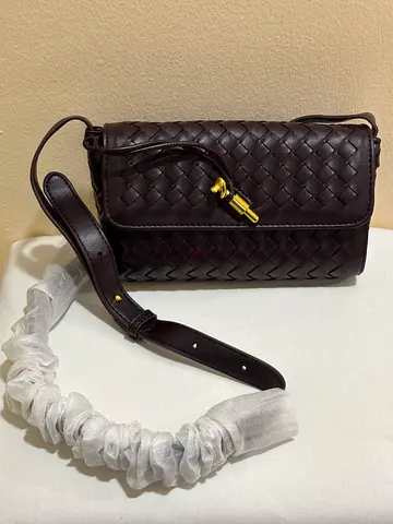 Bottega brown bag for women