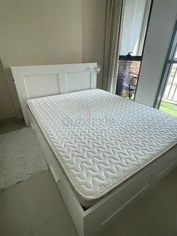 White single 160  bed frame with mattress - very good condition