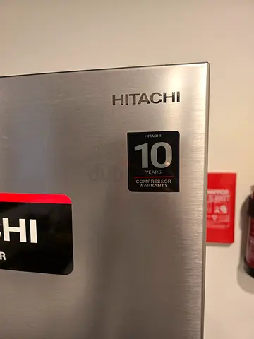 Hitachi fridge/ Refrigerator - 270 L capacity with compressor warranty