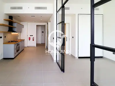 Community View | Modern layout | Equipped Kitchen