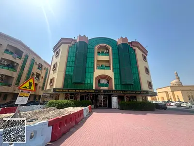 مبنى سكني للبيع في موقع متميز | فرصة استثمارية ممتازة