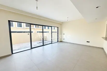 Brand New | Vacant | Community Expert