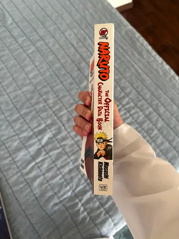 Naruto: The Official Character Data Book by Masashi Kishimoto (Paperback)