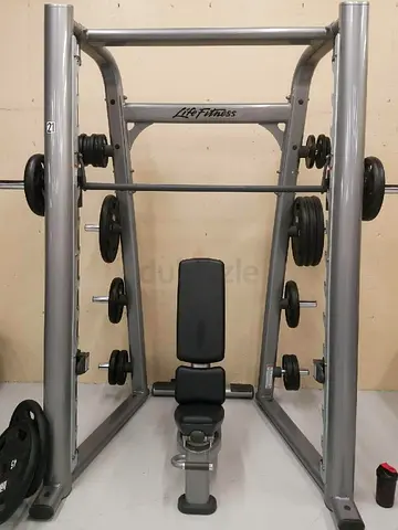 Life Fitness Signature Series Smith Machine