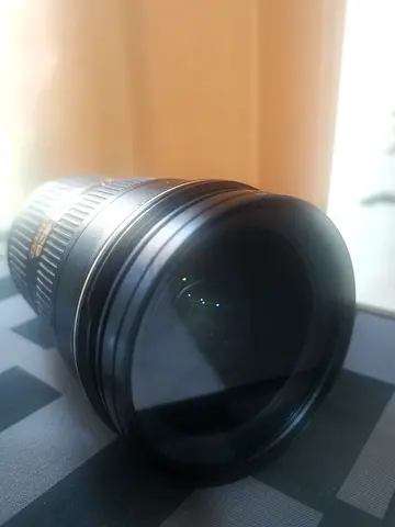 Used Nikon AF- 24-70 2.8 mm  G Telephoto Zoom Lens (Good condition)