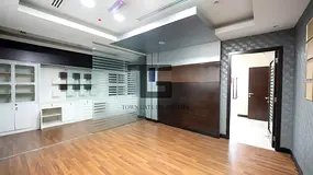 Office for Rent in Palace Tower – Prime Location & Professional Business Space