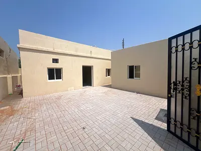 للايجار فيلا صيانه كامله جديده بالمعموره اماره راس الخيمه 3 غرف نوم