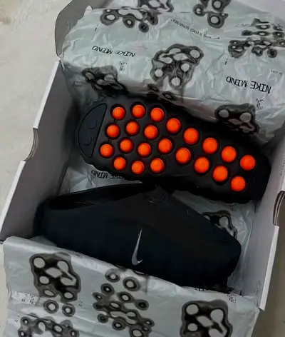 Nike mind 001 brand new with box,size 10,or Eur 44 only 250aed