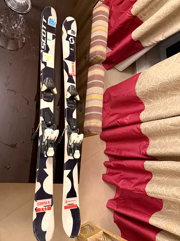Scott skis for sale 131 cm buy and use