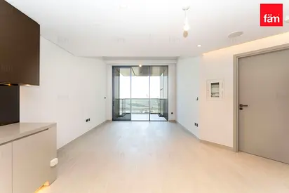 Full Creek View | High Floor | Brand New