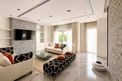 Extended Plot | Infinity Pool | Prime Location