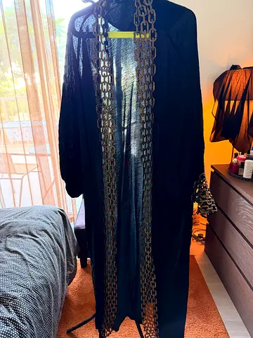 Black lightweight long cardigan/kimono, one size, good condition