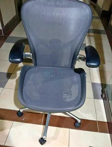 Remastered Version Herman Miller Aeron Office Chair Fully Options Excellent Condition