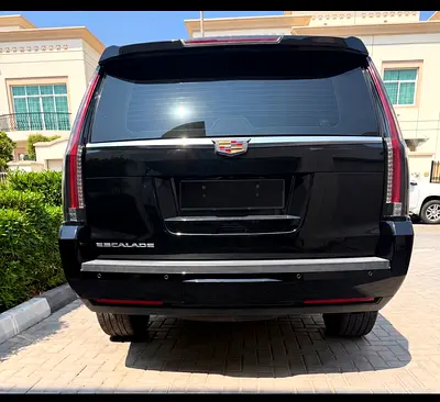 2016 Cadillac ESCALADE — фото 2