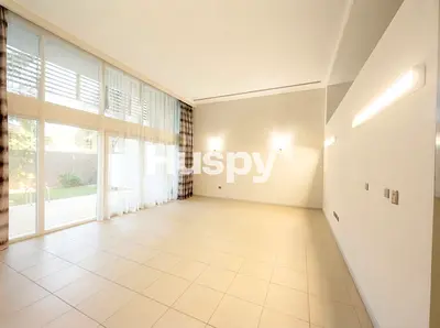Maid's Room | Beach Access | Vacant Now