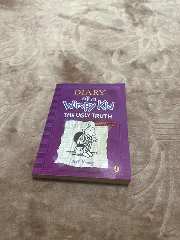 Diary of a Wimpy Kid: The Ugly Truth by Jeff Kinney