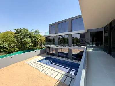 6BR Signature | Below OP | Luxury Villa | Lift | Pool