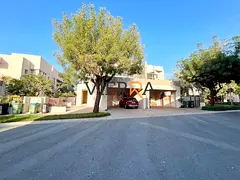 Middle unit | Modern Type | Close to pool & Park