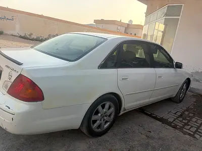2000 Toyota AVALON 照片 2