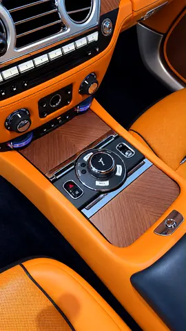 صورة 8 لـ 2017 ROLLS-ROYCE DAWN