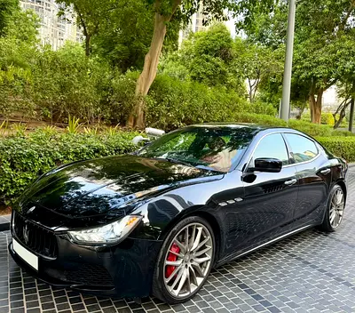 AMAZING MASERATI GHIBLI SQ4 V6 •• GCC •• TOP OPTIONS •• LOW MILEGE •• PREFECT CONDITION