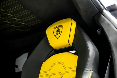 صورة مصغرة 16 لـ 2025 Lamborghini REVUELTO