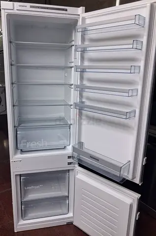 Siemens New Model Built-in Bottom Fridge Freezer. Made Germany. Model. Ki87VVS30m//