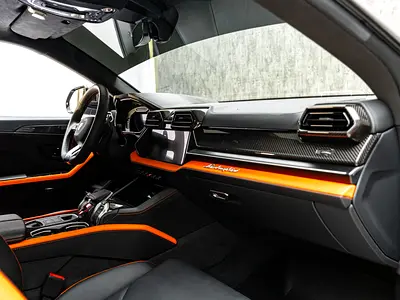 صورة مصغرة 12 لـ 2025 Lamborghini URUS