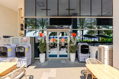 Beachfront Retail | Leased | Income Producing