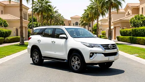 2024 Toyota FORTUNER — фото 5