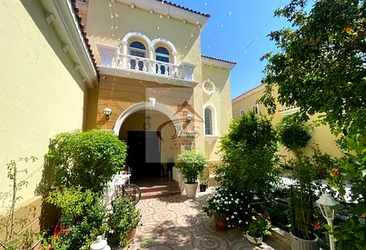 4BR Upgraded Villa | Next to Pavilion | Back to Back