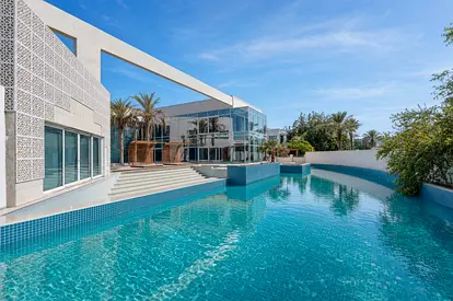 Expansive Modern Home in Emirates Hills