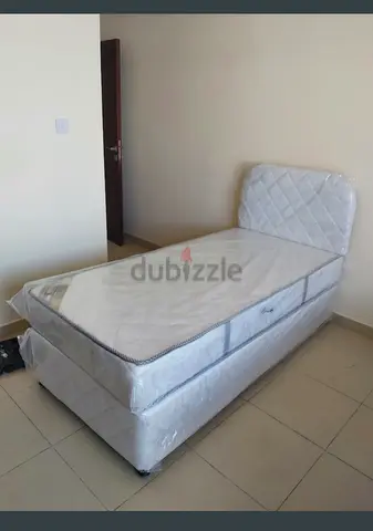 BRAND NEW AMERICAN SINGLE BASE BED WITH SPRING MATTRESS 90X190 CM