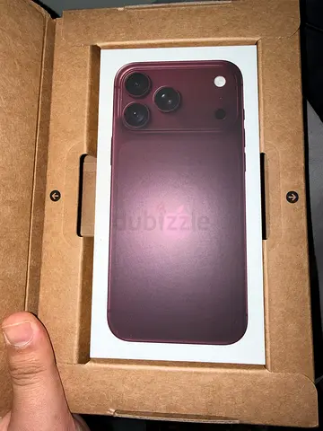 Iphone 18 pro max 256gb burgundy TDRA