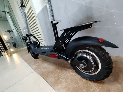 V10 crony for sale in Excellent condition (Negotiable)