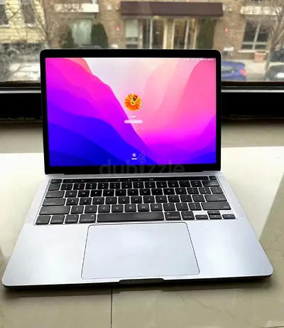 Apple MacBook Pro A2251 Core i7 32GB Ram 512 SSD