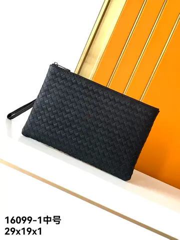 Bottega veneta Black Woven Leather Wristlet Clutch - 29x19 cm