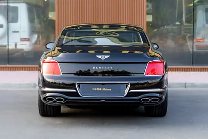 2024 Bentley FLYING SPUR photo 3