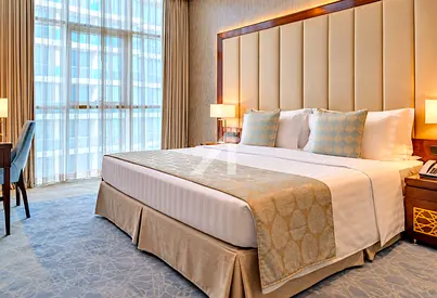 City View | Bills Included | Housekeeping